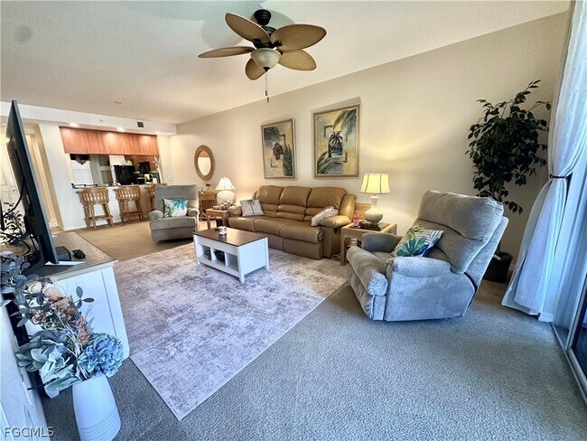 Foto del edificio - 1133 Van Loon Commons Cir