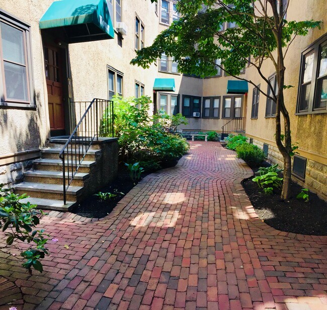 Oak Terrace - 1 Oak Ter