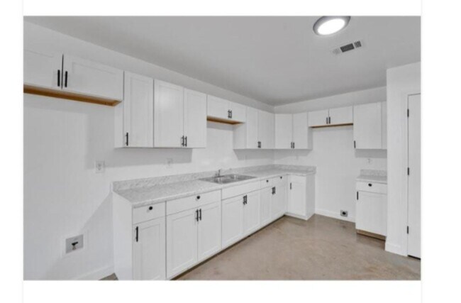 Photo - 2855 Choctaw Ave Townhome