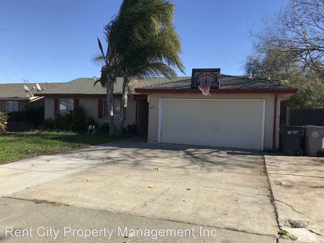Foto principal - 8177 Valley Green Dr