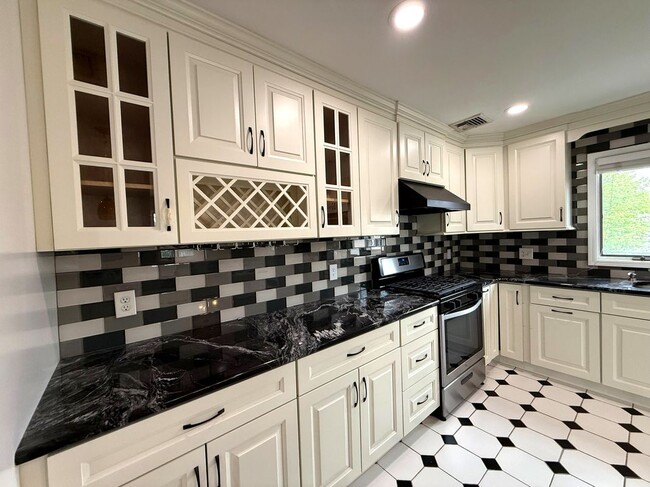 Foto del edificio - 44 Willow Wood Ct