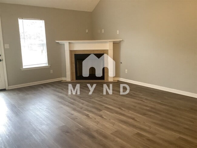 Building Photo - 390 N Vaiden Ridge Dr