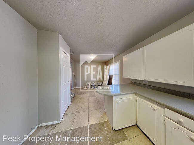 Building Photo - 2 br, 2 bath House - 2624 Meaders Ave.