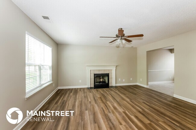 Building Photo - 320 Kingville Dr