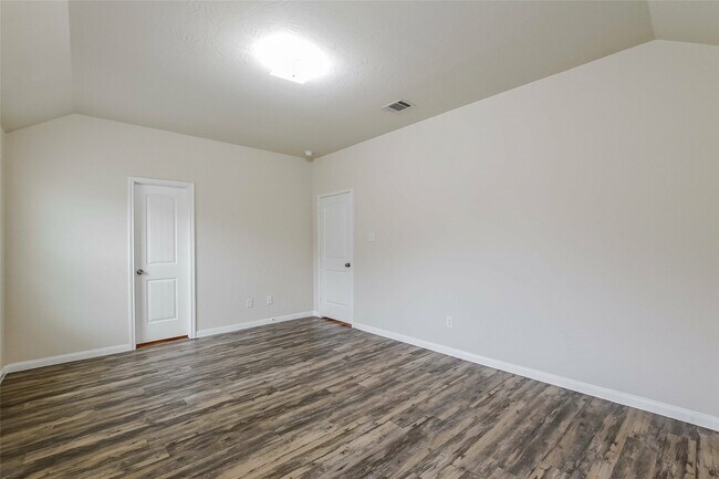 Building Photo - 5430 Comel Ct