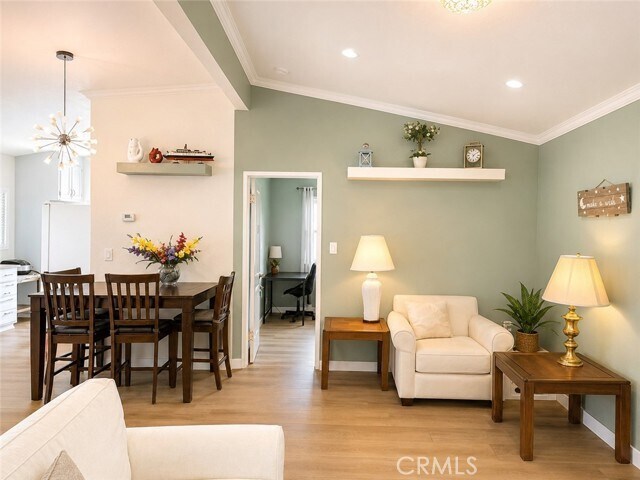 Foto del edificio - 16220 Sigman St