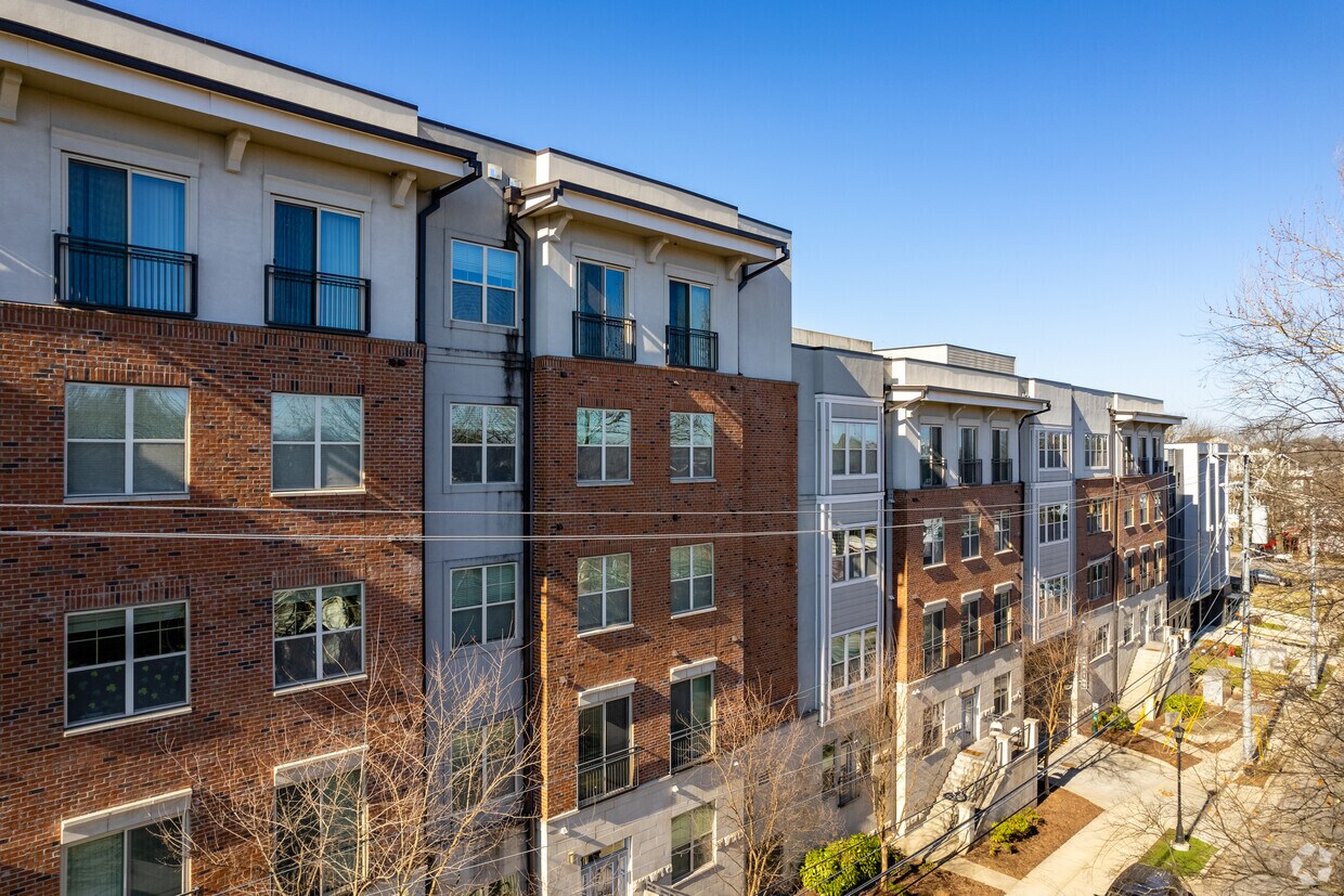 MAA Acklen Apartments in Nashville, TN