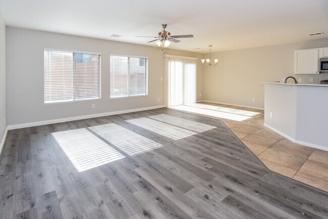 Foto del edificio - 6517 Coffeeville Creek Dr