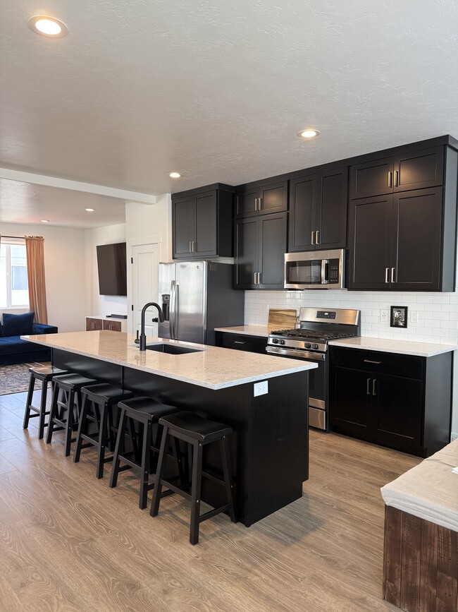 Building Photo - 508 S 1080 W