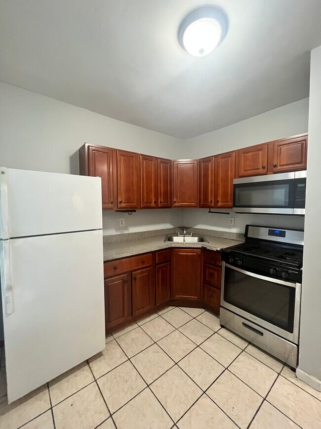 Foto del edificio - 287 Claremont Ave