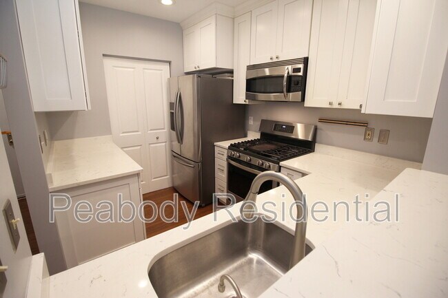 Foto del edificio - 12913 Alton Square