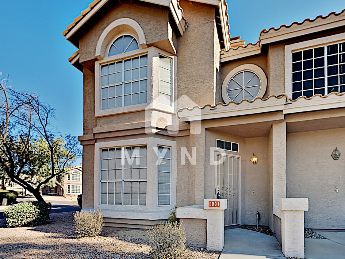 Primary Photo - 3939 E Cassia Way 1001