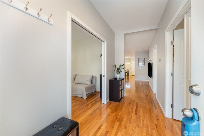 Foto del edificio - 2bd/2ba Maple Valley House