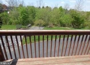 Foto del edificio - 20 Chestnut Commons Ct