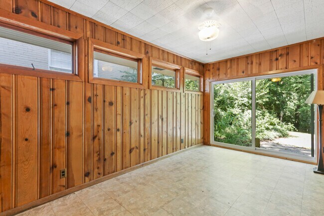 Foto del edificio - 1460 Briarcliff Rd NE