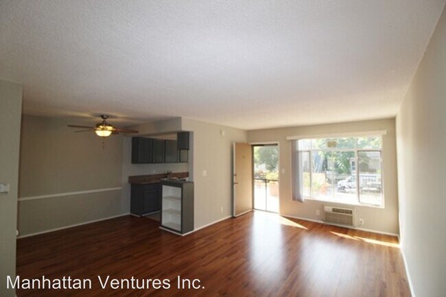 Foto del edificio - 1120-1130 N Laurel Ave