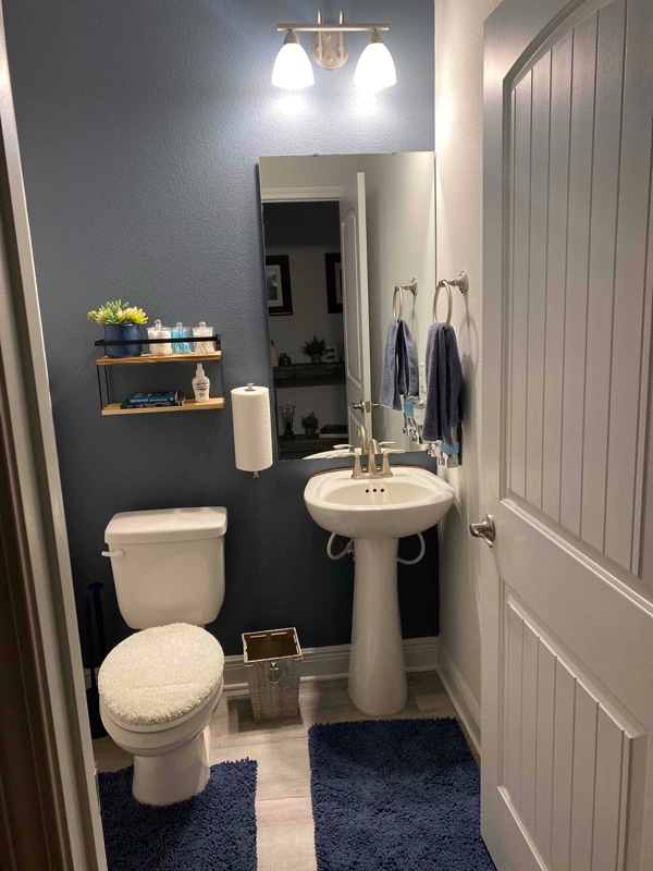 Foto del edificio - 5747 Periwinkle Ln