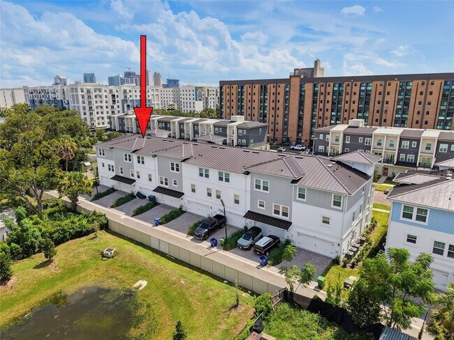 Foto del edificio - 1511 W Chestnut St