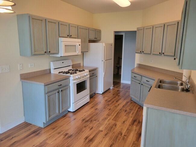 Foto del edificio - 1613 Fredericksburg Ln