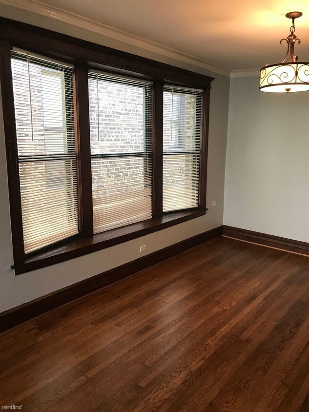 Primary Photo - 2529 W Thomas St