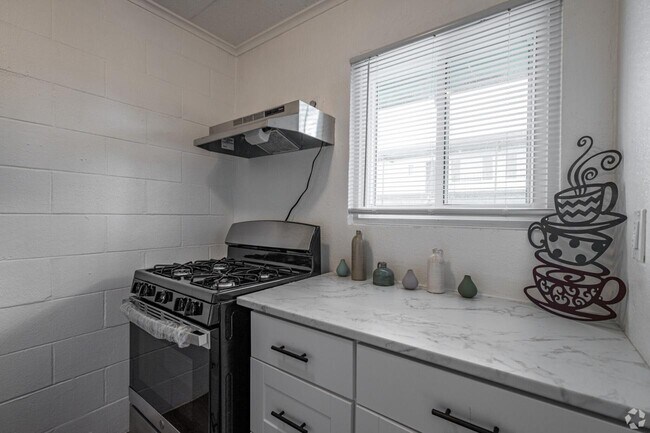 Foto del edificio - 1101 Milburn Ave