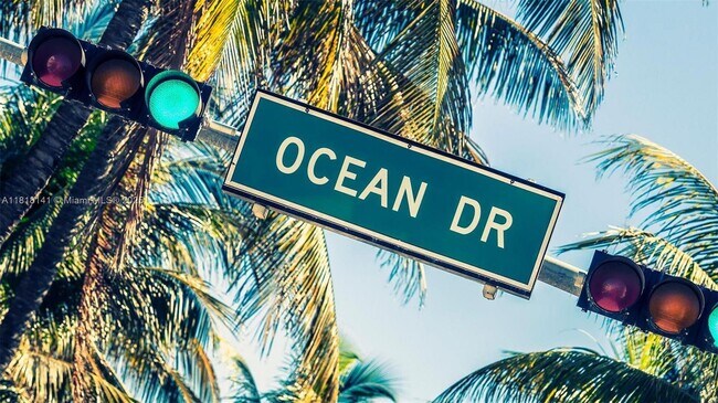 Foto del edificio - 1390 Ocean Dr