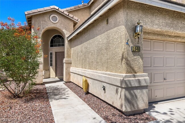 Foto del edificio - 1948 Tanner Valley Cir