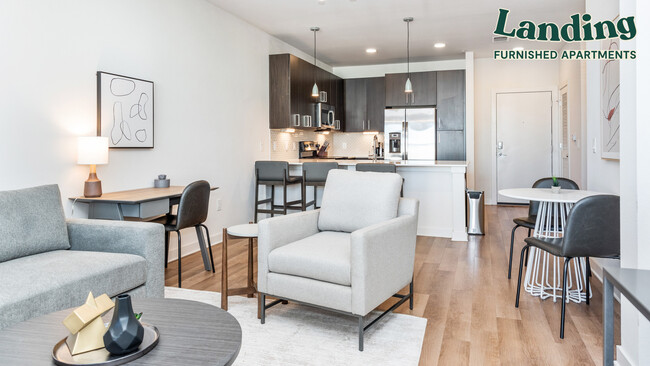 Foto del edificio - 102 Manatee Ave W