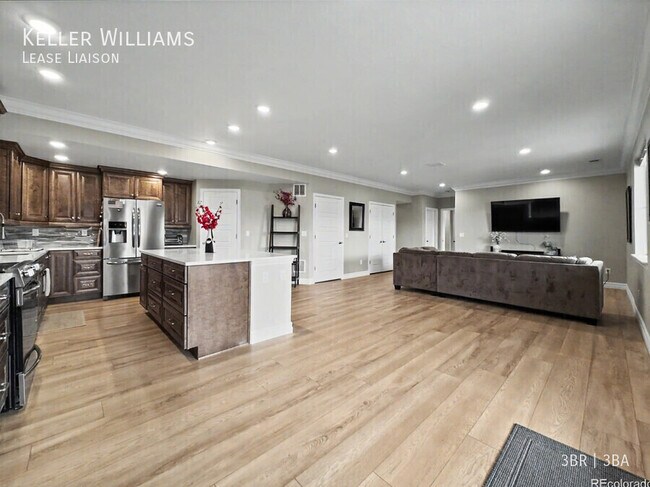 Foto del edificio - 939 Melting Snow Way