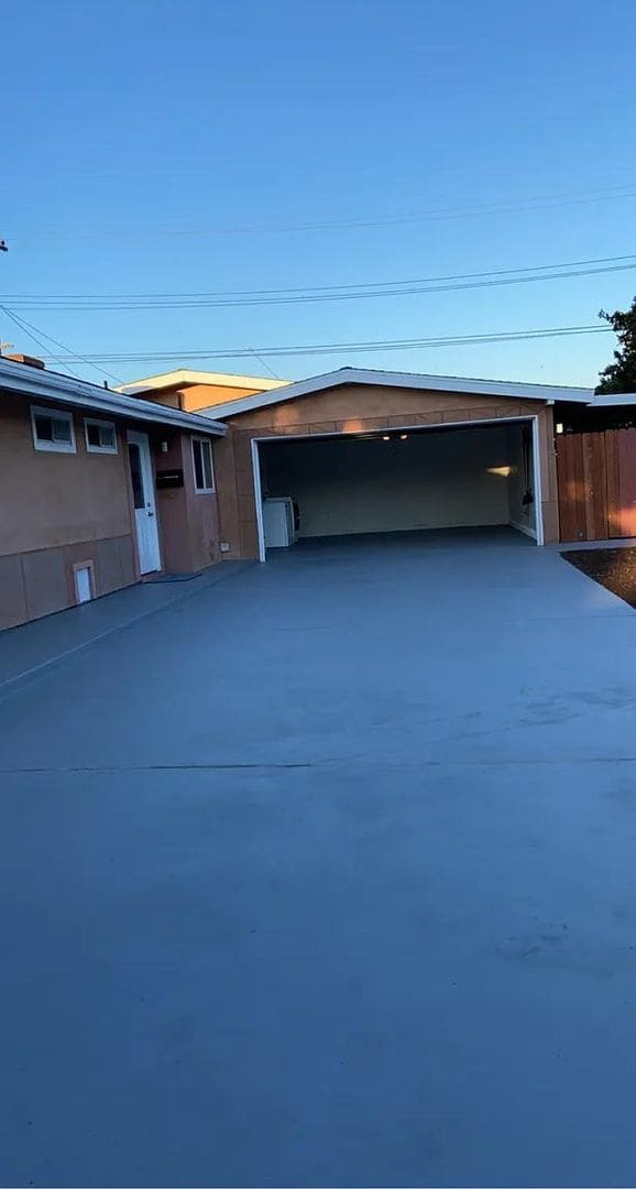 Photo - Central costa Mesa 5 bdrm home