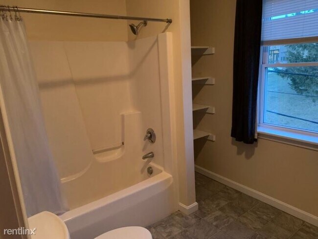 Foto del edificio - 2 br, 2 bath House - 88 High St