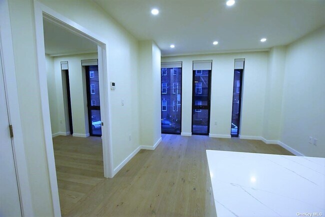 Building Photo - 41-26-41-44 44th St