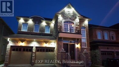 Building Photo - 15 Kalmia Rd