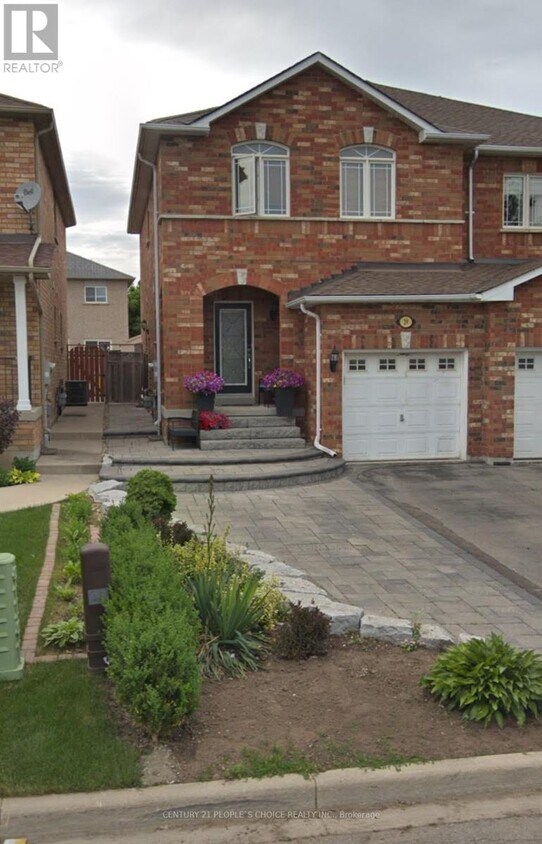 Primary Photo - 29 Cassia Crescent