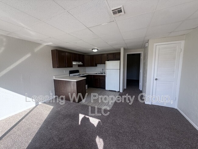 Building Photo - 139 Clayton Ave