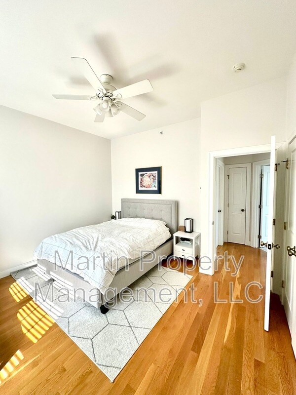 Foto del edificio - 26 Floyd St