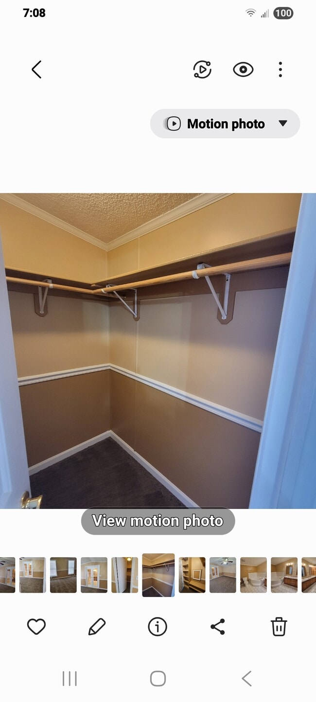 Building Photo - 3033-3012 12th Ave