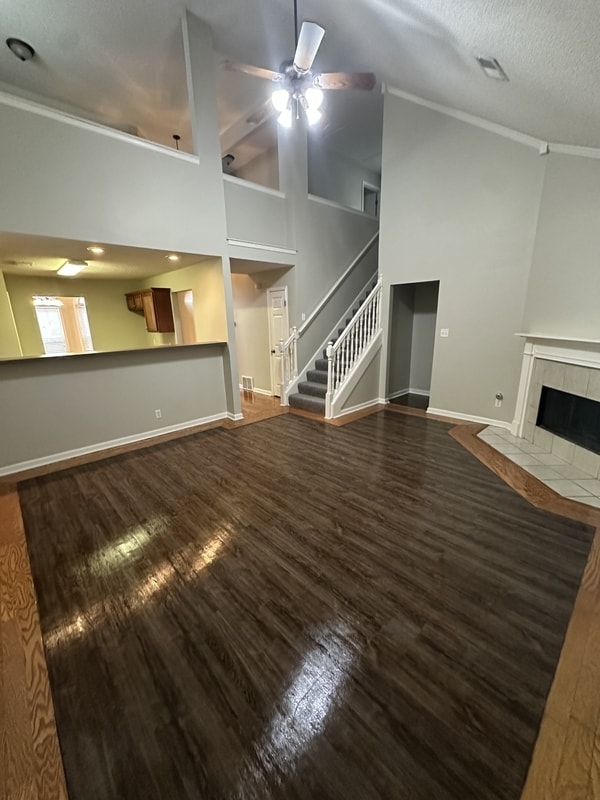 Foto del edificio - 2178 Berry Bush Ln