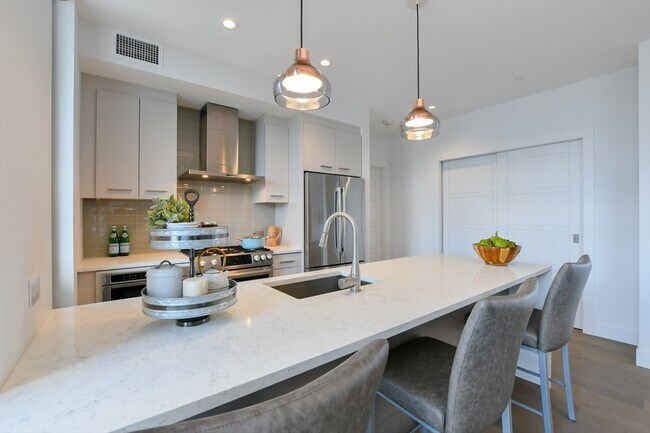 Foto del edificio - 32 Traveler St