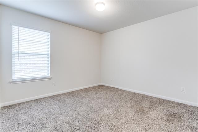 Building Photo - 1105 Silver Spur Way