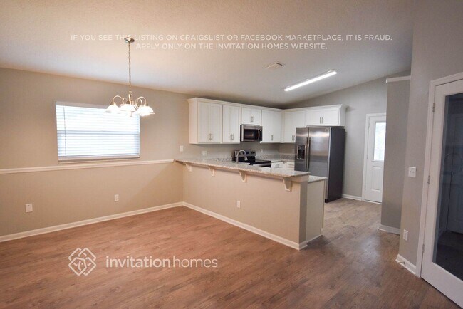 Foto del edificio - 283 Falling Leaf Ln