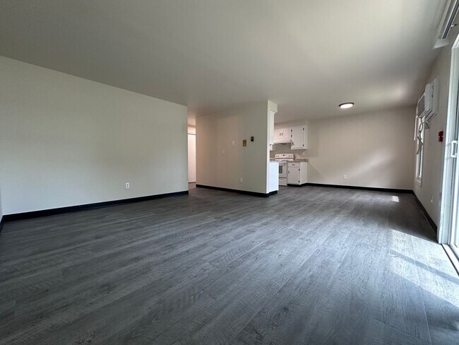 Foto del edificio - Noble Estates ||