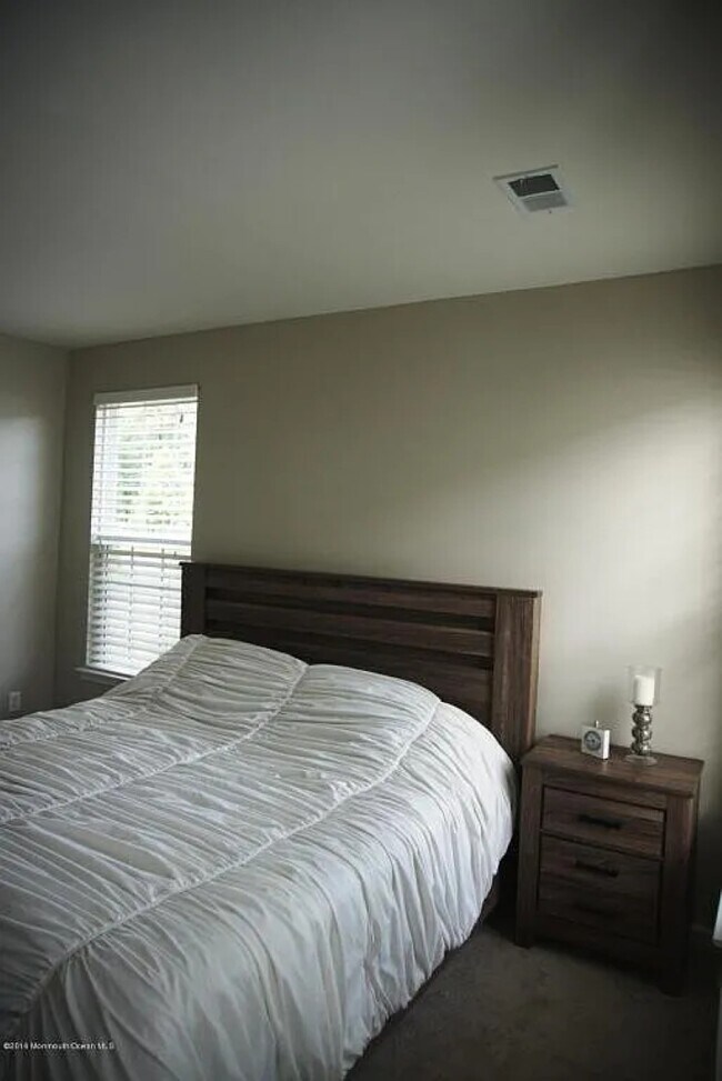 Dormitorio 1 - 36 Jake Dr