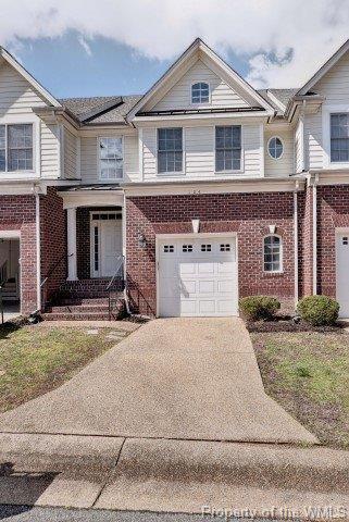 Building Photo - 104 Chanticleer Ct