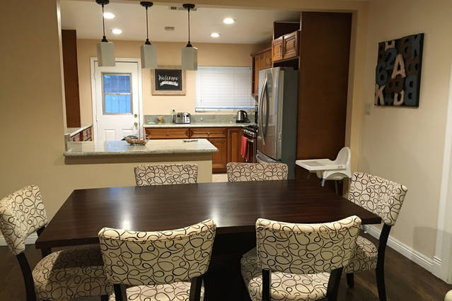 Foto principal - 636 S Boxwood St