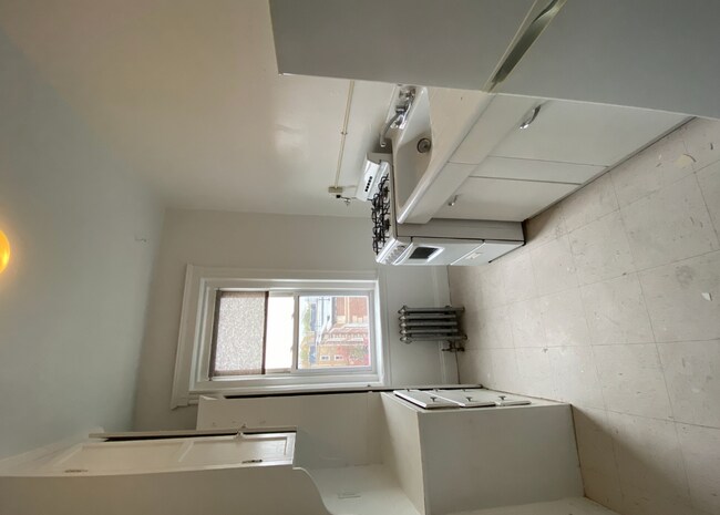 Building Photo - 46 Chiswick Rd