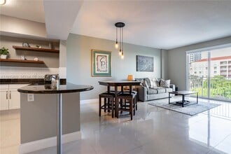 Building Photo - 7270 SW 88th St