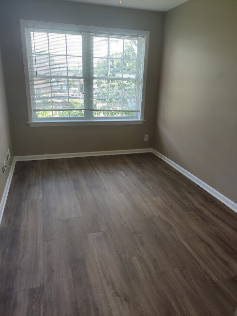 Foto del edificio - 103 E Gorgas Ln