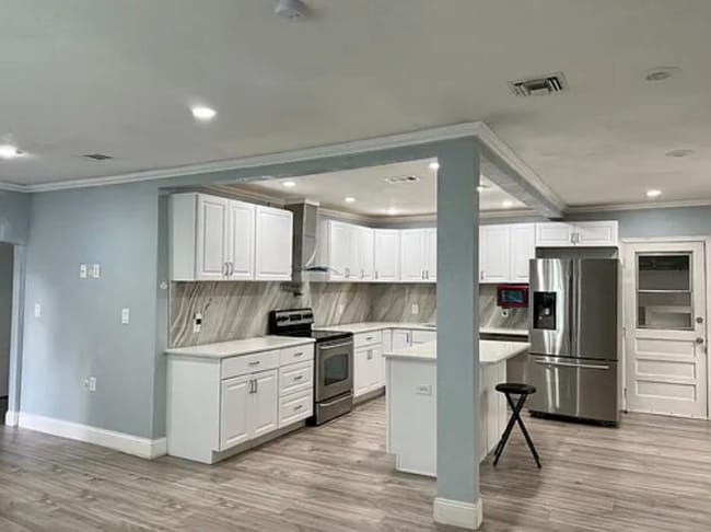 Photo - 2337 37th St S House