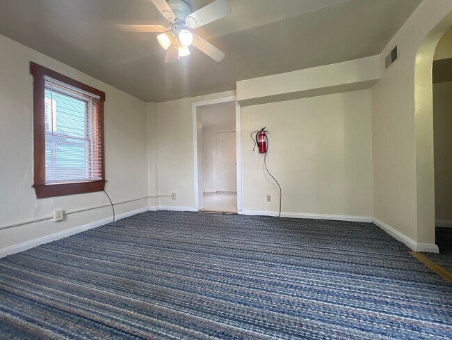 Foto del edificio - 226/228 Belmar Avenue
